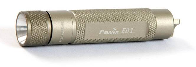 Хороший недорогой фонарик Fenix E01